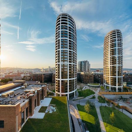 Elegant Escape Apartment II - City Centre Братислава Экстерьер фото